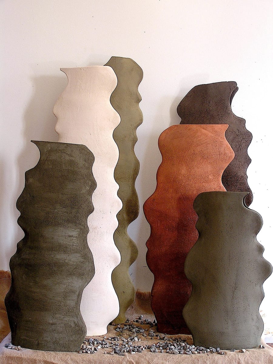 Diverse basi di lampade in ceramica fatte a mano da Vinny Maio